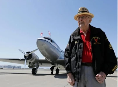 d day veteran and tiktok star papa jake larson dies at 102