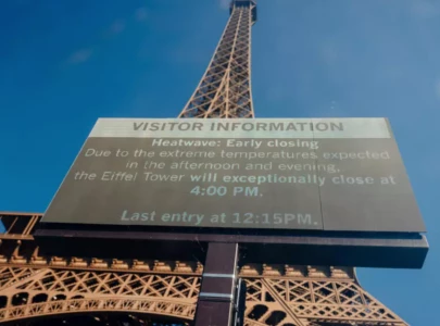 paris landmarks shutter early as france bakes in latest heatwave paris landmarks shutter early as france bakes in latest heatwave