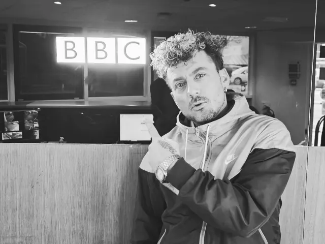 paul danan s final voice notes reveal addiction struggles and support for friends paul danan s final voice notes reveal addiction struggles and support for friends