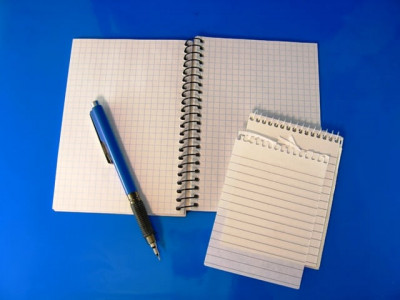 reporting under the sword of damocles