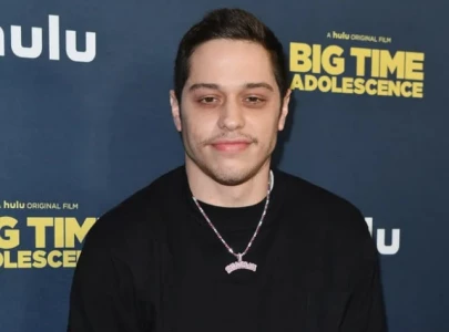 pete davidson addresses public perception i m not a loser who just dates people pete davidson addresses public perception i m not a loser who just dates people