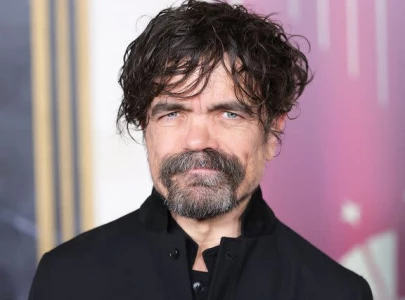 game of thrones star peter dinklage to play dr dillamond in wicked