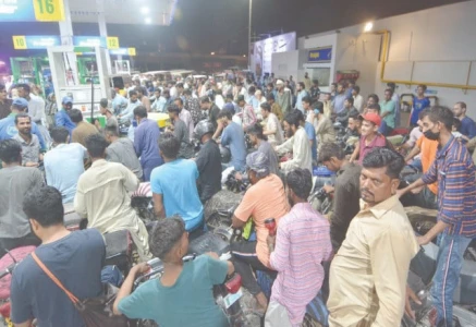 petrol rush photo file