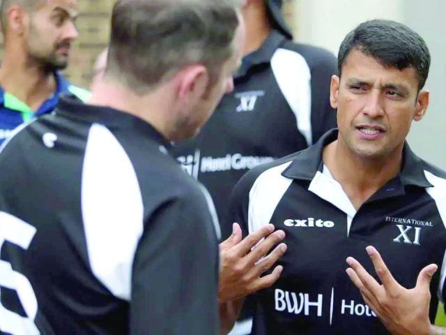 yasir arafat joins south africa squad ahead of their training session for their tri nation odi series campaign match against new zealand photo afp yasir arafat joins south africa squad ahead of their training session for their tri nation odi series campaign match against new zealand photo afp
