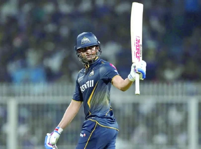 gill stars as gujarat boss kolkata gill stars as gujarat boss kolkata