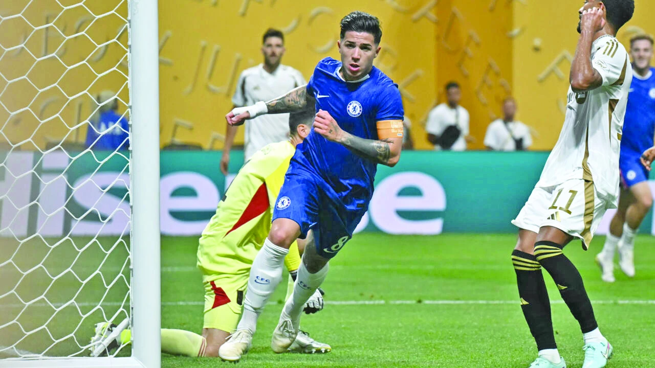 enzo fernandez c celebrates after scoring chelsea s second goal against los angeles fc in atlanta photo afp
