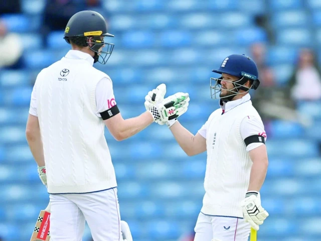 ben duckett and zak crawley provided england a 188 run start chasing 371 against india at leeds photo afp ben duckett and zak crawley provided england a 188 run start chasing 371 against india at leeds photo afp