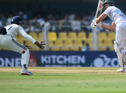 south africa 247 6 after india s kuldeep takes three