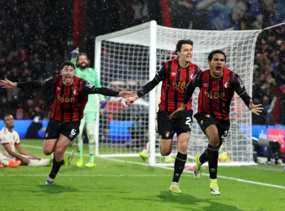 bournemouth snap liverpool s unbeaten run