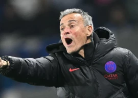 luis enrique s psg have won nine of their last 10 games in ligue 1 but lead lens by just two points in the standings photo afp