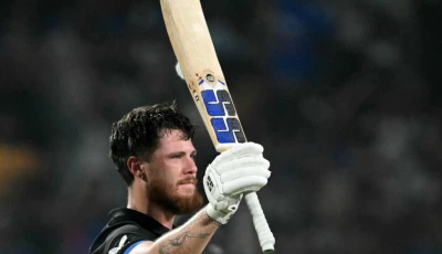 new zealand s finn allen celebrates his century photo afp