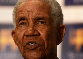 windies great garry sobers dies at 89