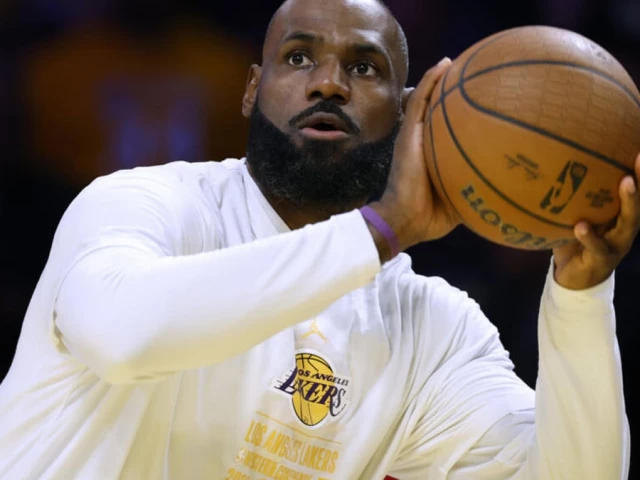lebron james will join his fourth different nba team after agreeing a deal with the philadelphia 76ers photo afp file lebron james will join his fourth different nba team after agreeing a deal with the philadelphia 76ers photo afp file