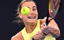 battle of the sexes rivals have mixed fortunes