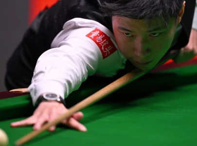 champion zhao xintong succumbs to crucible curse