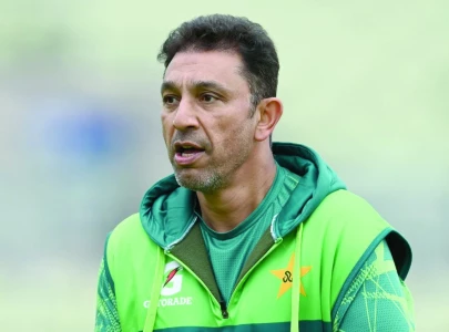 azhar mahmood s contract poses major challenge for pcb azhar mahmood s contract poses major challenge for pcb