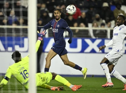 barcola s winner sends psg top despite lack of confidence
