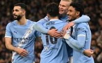 lijnders urges man city to pile pressure