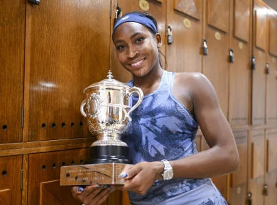 players keep up battle with tennis majors