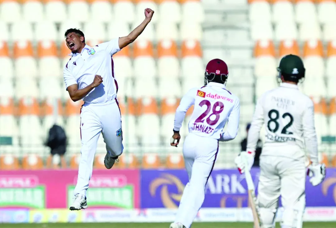 spinners push wi ahead of pak spinners push wi ahead of pak
