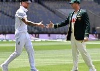 calm before the storm australia captain steve smith r shakes hands with england captain ben stokes at perth stadium photo afp calm before the storm australia captain steve smith r shakes hands with england captain ben stokes at perth stadium photo afp