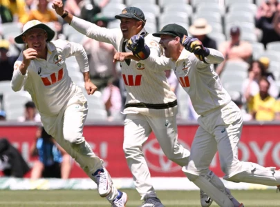 australia dominate to win ashes
