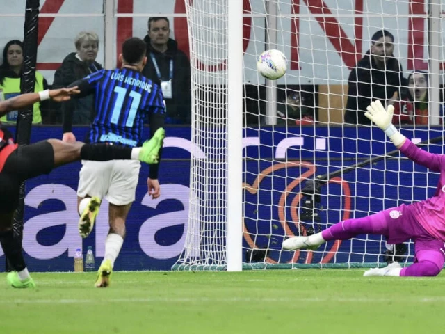 ac milan left back pervis estupinan scored the winner 10 minutes before half time his first goal for the club photo afp ac milan left back pervis estupinan scored the winner 10 minutes before half time his first goal for the club photo afp