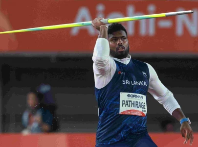 arshad falters again as sri lanka s pathirage strikes gold