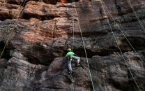 india climbers face obstacles