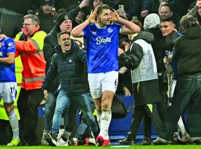 goodison park derby ends in a draw