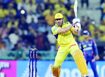 dhoni snaps csk s ipl losing streak