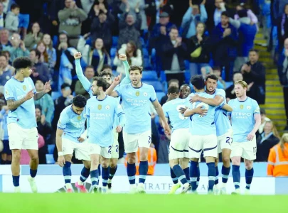 nunes lifts man city to thrilling win nunes lifts man city to thrilling win