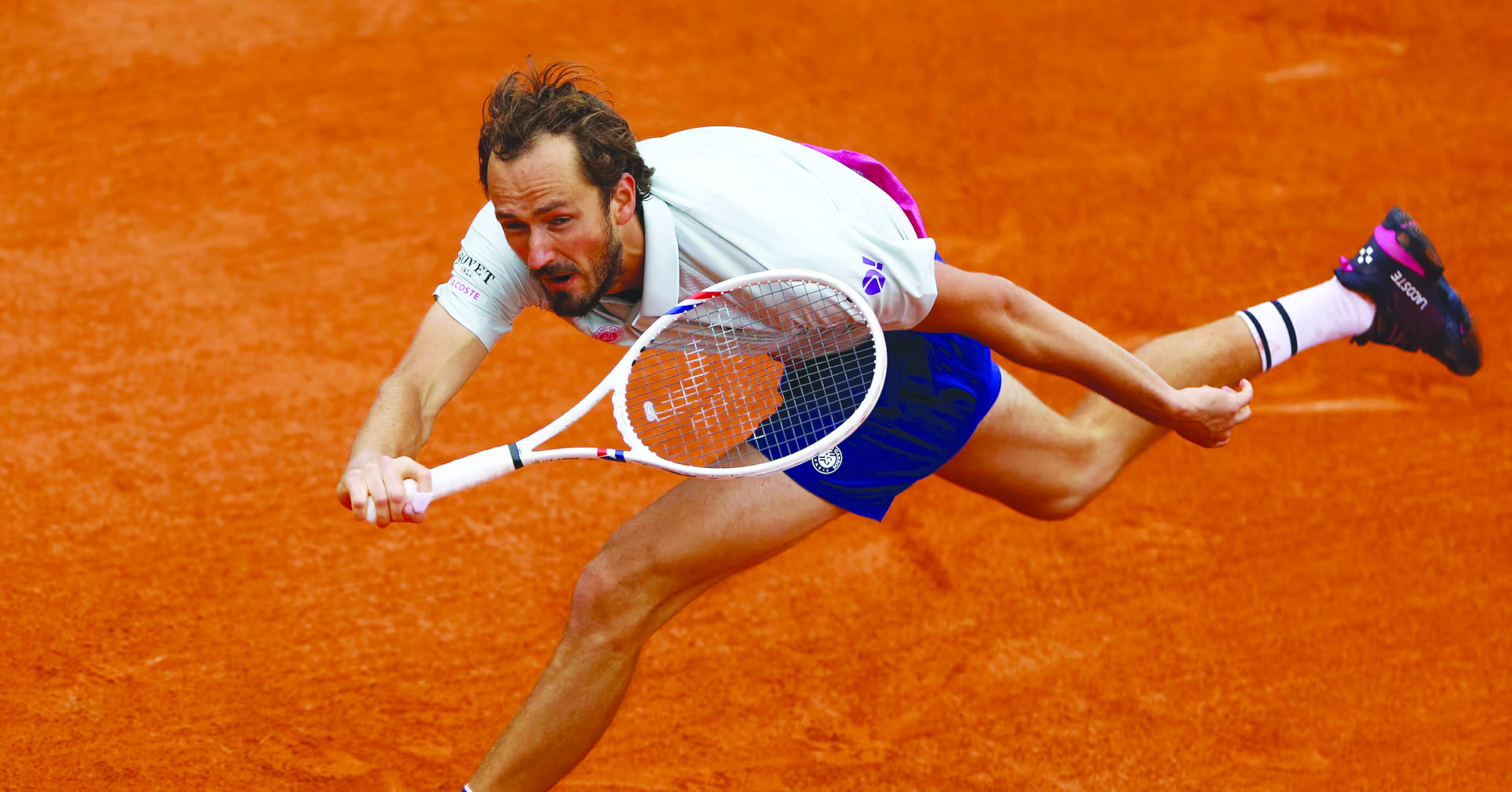 Medvedev, Tsitsipas advance in Halle  tribune.com.pk