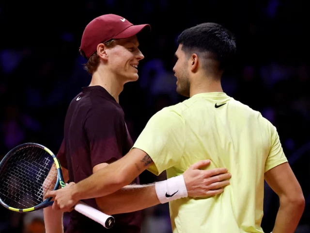 spain s carlos alcaraz celebrates winning his hyundai card super match against italy s jannik sinner photo reuters spain s carlos alcaraz celebrates winning his hyundai card super match against italy s jannik sinner photo reuters