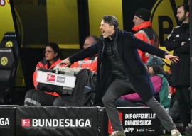 dortmund dare to dream as bayern falter
