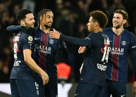 goncalo ramos bradley barcola and desire doue all scored as paris saint germain brushed aside metz beating ligue 1 s bottom club 3 0 photo afp
