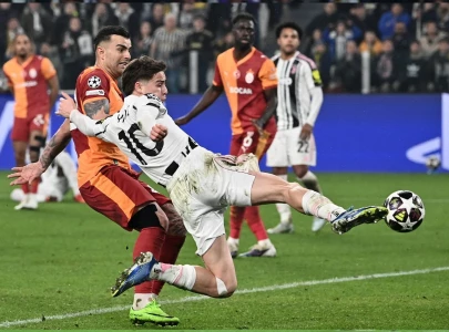galatasaray survive juve scare