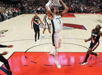 houston rockets thrash la lakers