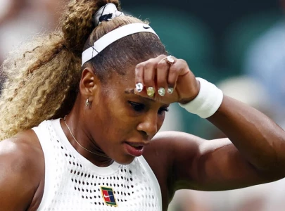 serena beaten on wimbledon return