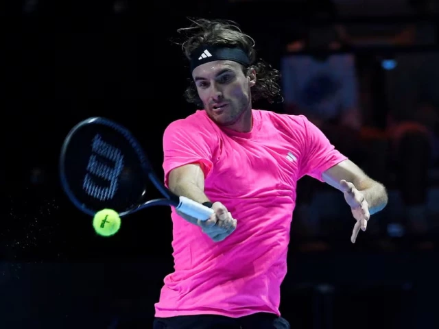 greece s stefanos tsitsipas in action during his quarter final match against italy s jannik sinner at the six kings slam anb arena riyadh photo reuters greece s stefanos tsitsipas in action during his quarter final match against italy s jannik sinner at the six kings slam anb arena riyadh photo reuters