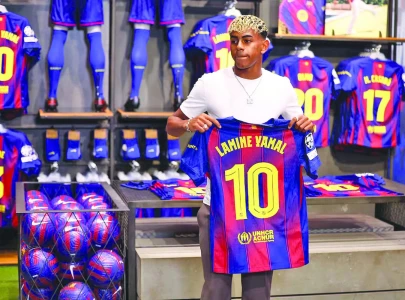yamal inherits barcelona s iconic number 10 jersey