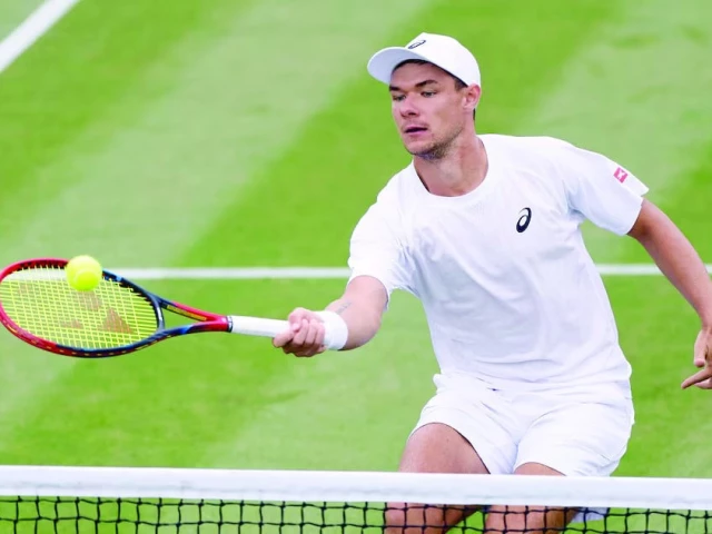 poland s kamil majchrzak in action during his round of 16 match against russia s karen khachanov photo reuters poland s kamil majchrzak in action during his round of 16 match against russia s karen khachanov photo reuters