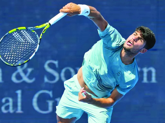 carlos alcaraz serves against hamad medjedovic during the cincinnati open photo reuters carlos alcaraz serves against hamad medjedovic during the cincinnati open photo reuters
