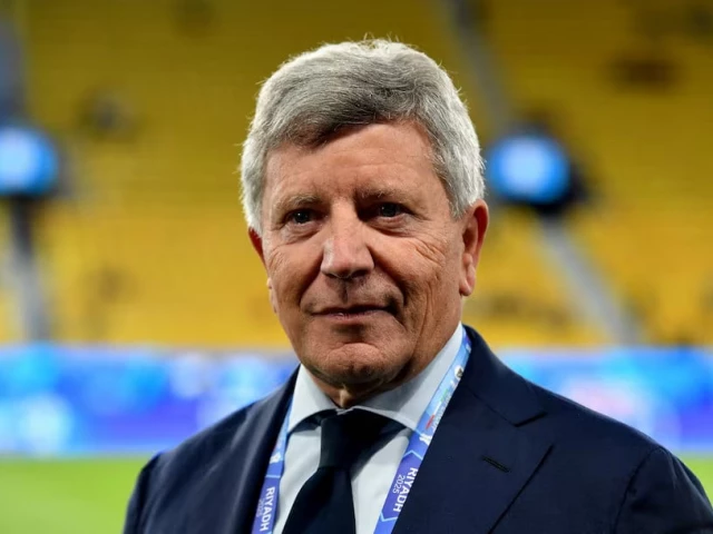 new serie a president ezio simonelli before the match photo reuters new serie a president ezio simonelli before the match photo reuters