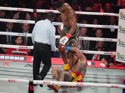 jake paul hospitalized with broken jaw after knockout loss to anthony joshua