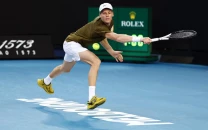 sinner fires up in the heat to reach australian open quarter finals