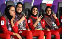 five iran women footballers take asylum in australia