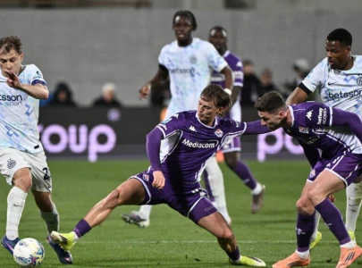 inter s serie a lead cut to six with fiorentina draw como march on inter s serie a lead cut to six with fiorentina draw como march on