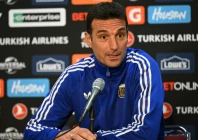 scaloni gives encouraging update on messi fitness