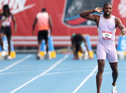 lyles wins us 100m title in world leading 9 79sec lyles wins us 100m title in world leading 9 79sec